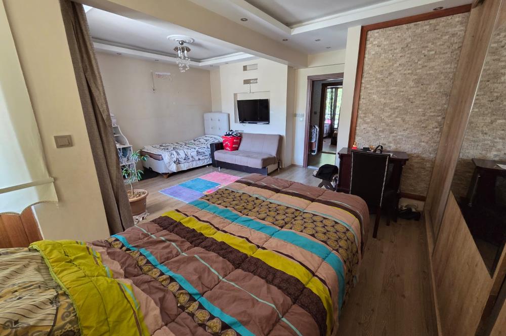 CENTURY 21 BAL'DAN CİHAT BİLGİHAN CADDESİNDE SATILIK VİLLA