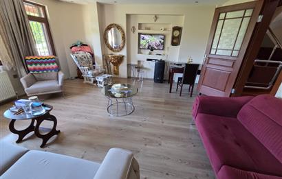 CENTURY 21 BAL'DAN CİHAT BİLGİHAN CADDESİNDE SATILIK VİLLA