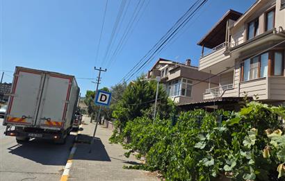 CENTURY 21 BAL'DAN CİHAT BİLGİHAN CADDESİNDE SATILIK VİLLA