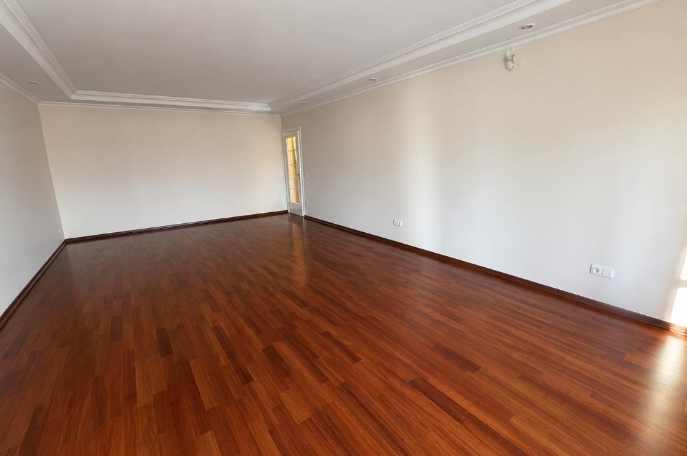 Mavişehir Pamukkale Bloklarında Bakımlı köşe 3+1
