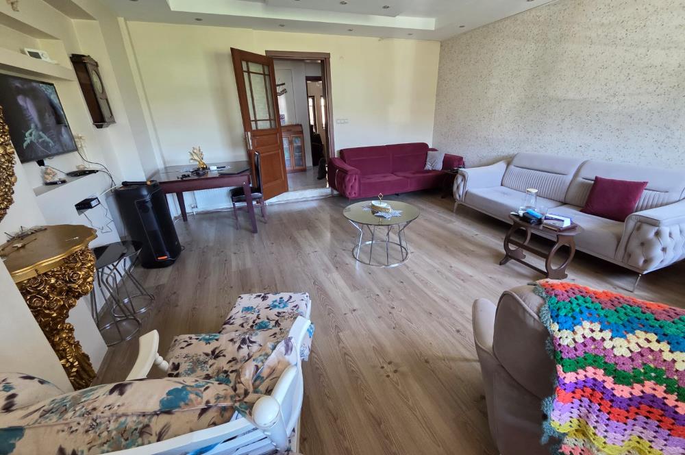 CENTURY 21 BAL'DAN CİHAT BİLGİHAN CADDESİNDE SATILIK VİLLA