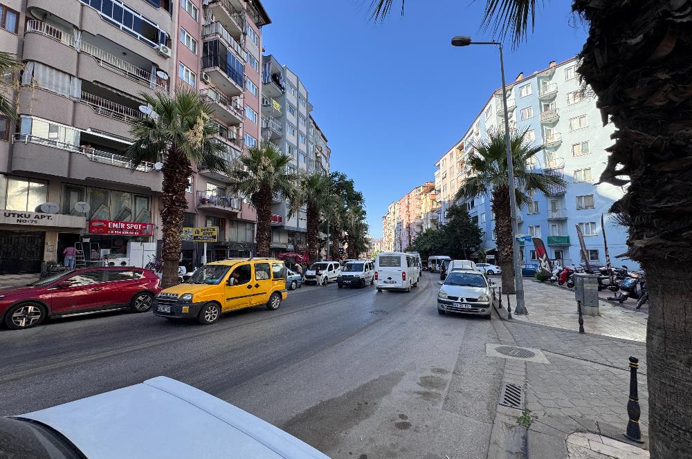C21 LOFT'TAN ATATÜRK CADDESİ ÜZERİNDE SATILIK KİRACILI DÜKKAN