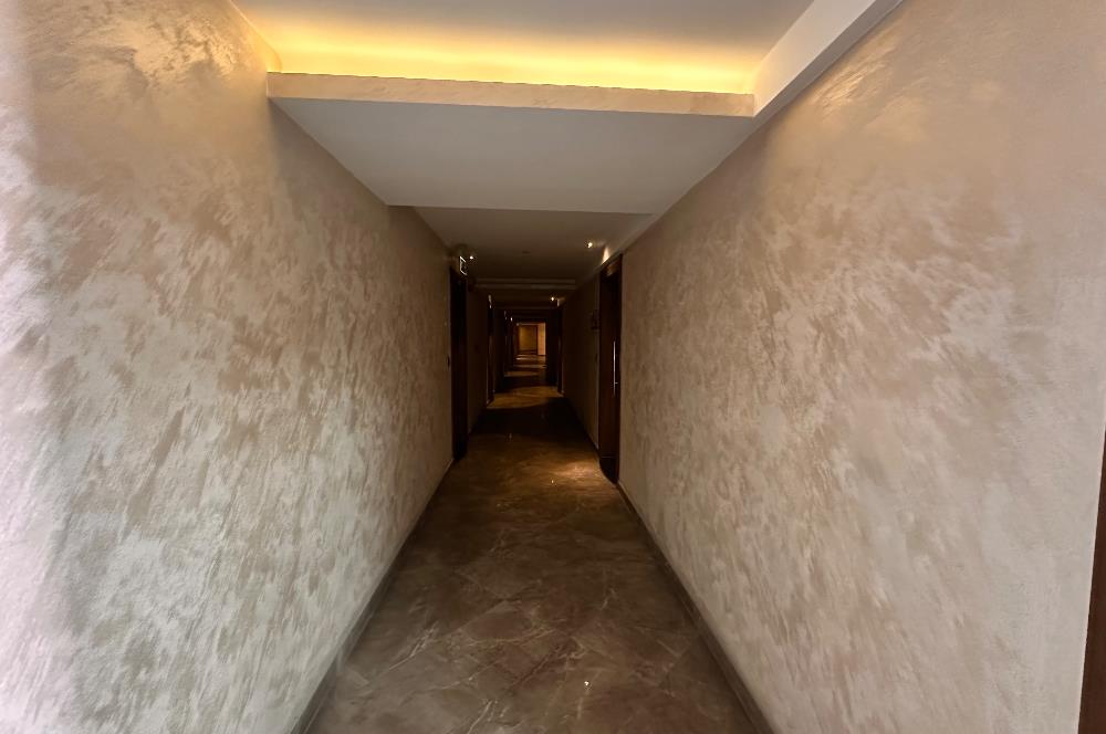 Bayraklı Adalet Mahallesi Avcılar Office de 1+0 Kiralık Ofis
