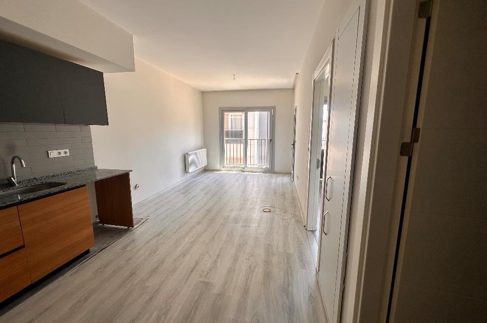 İzmir Seyrek Villarima Suits de Merkezi Konumda 1+1 Kiralık