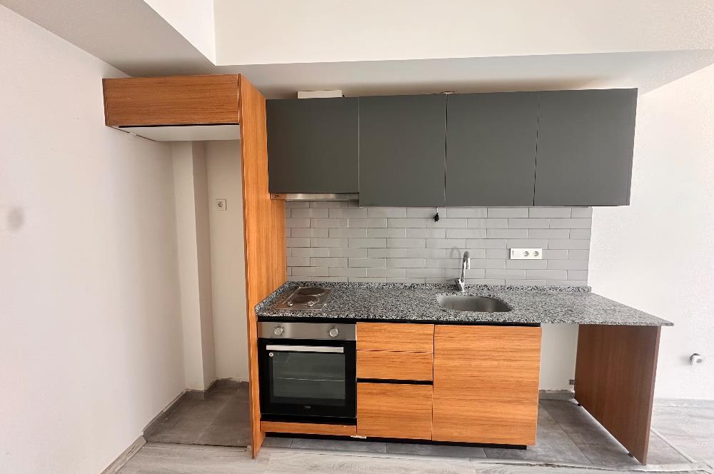 İzmir Seyrek Villarima Suits de Merkezi Konumda 1+1 Kiralık