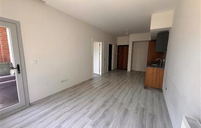 İzmir Seyrek Villarima Suits de Merkezi Konumda 1+1 Kiralık