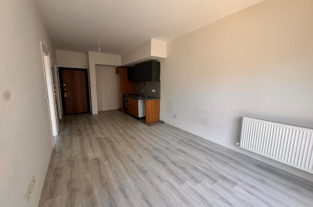 İzmir Seyrek Villarima Suits de Merkezi Konumda 1+1 Kiralık