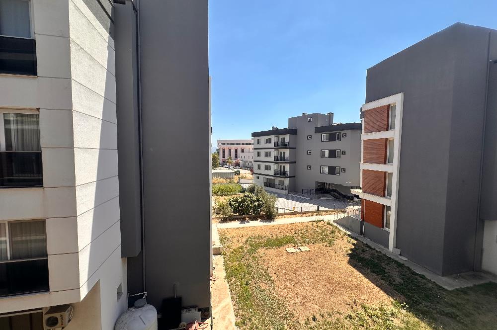 İzmir Seyrek Villarima Suits de Merkezi Konumda 1+1 Kiralık
