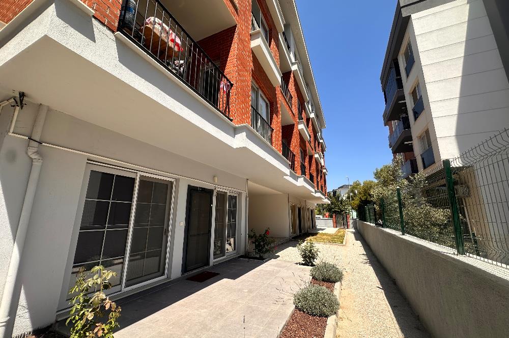 İzmir Seyrek Villarima Suits de Merkezi Konumda 1+1 Kiralık