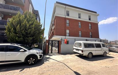 İzmir Seyrek Villarima Suits de Merkezi Konumda 1+1 Kiralık