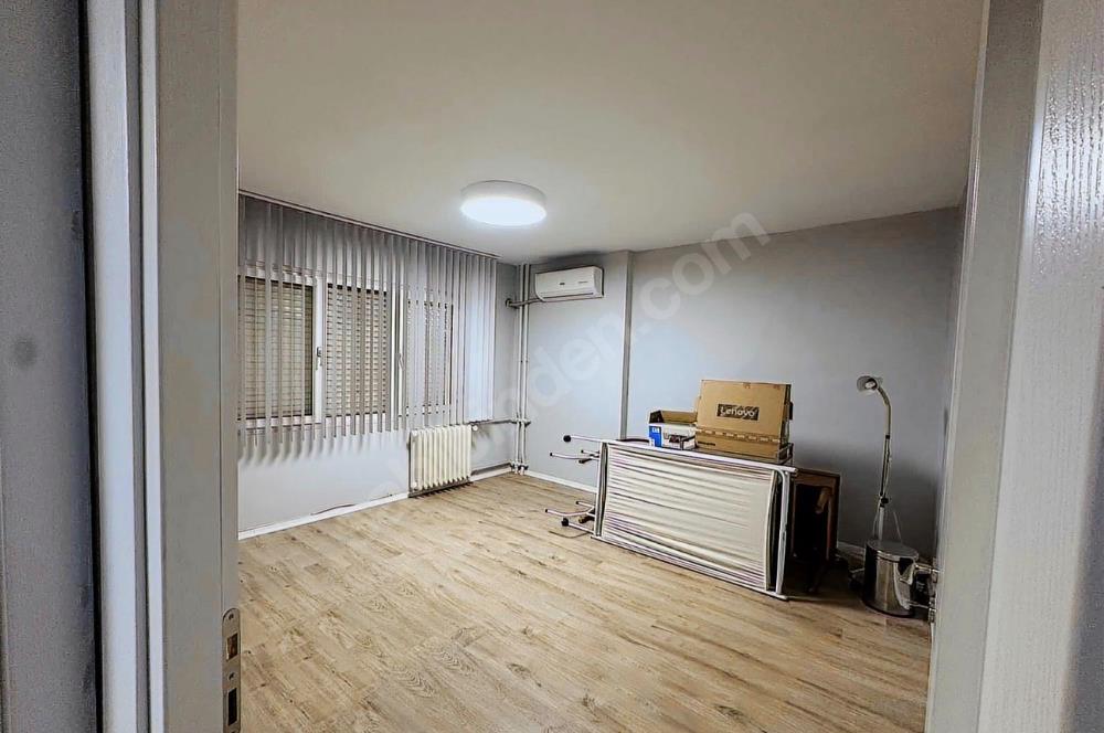 Alsancak Şair Eşref Bulvarı Muhteşem Konumda 3+1 Satılık