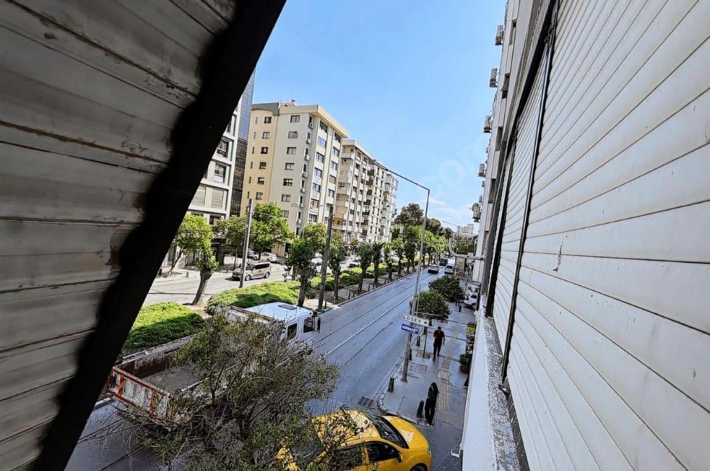 Alsancak Şair Eşref Bulvarı Muhteşem Konumda 3+1 Satılık
