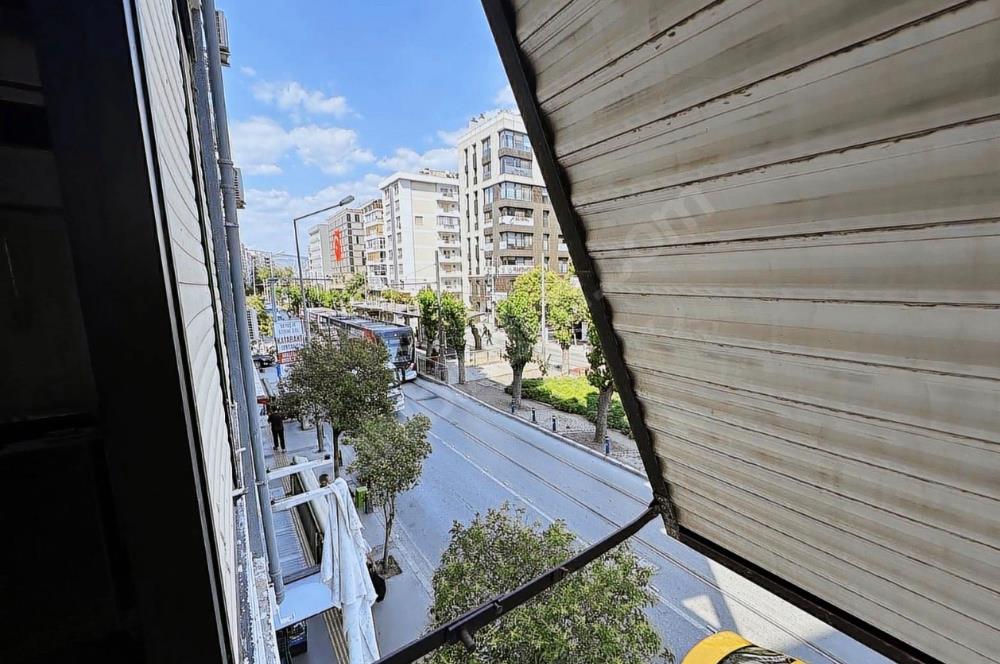 Alsancak Şair Eşref Bulvarı Muhteşem Konumda 3+1 Satılık