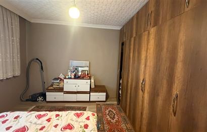 İZMİT SANAYİDE SATILIK KOMPLE BİNA 426m2 ARSA İÇİNDE 3ADET DAİRE