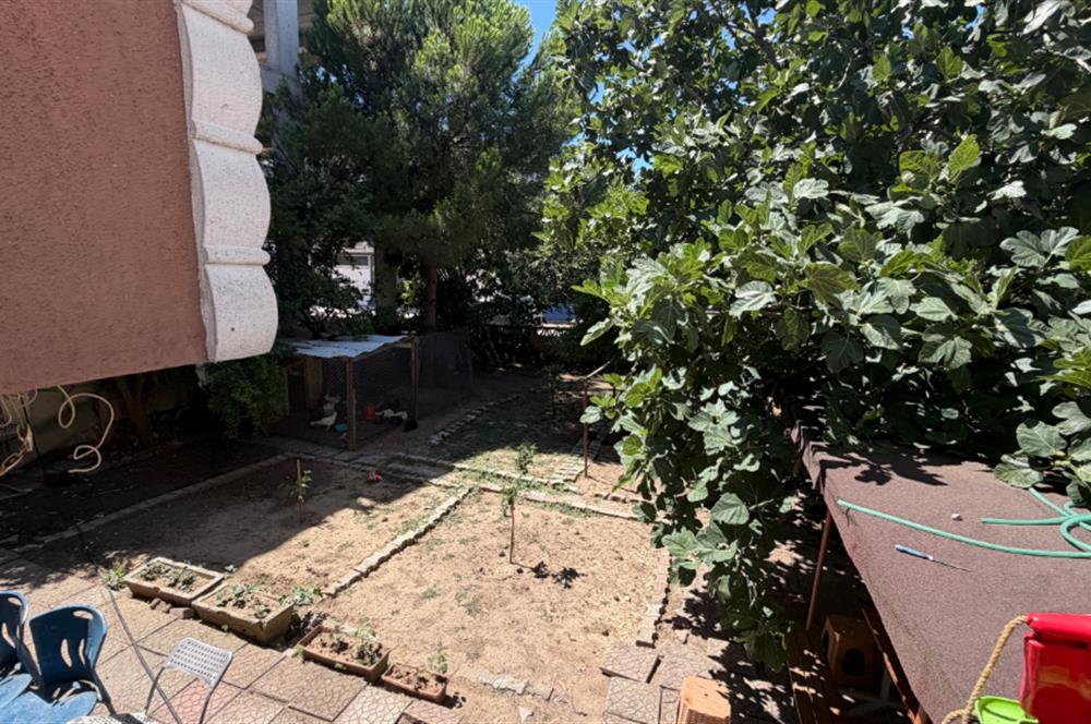 İZMİT SANAYİDE SATILIK KOMPLE BİNA 426m2 ARSA İÇİNDE 3ADET DAİRE