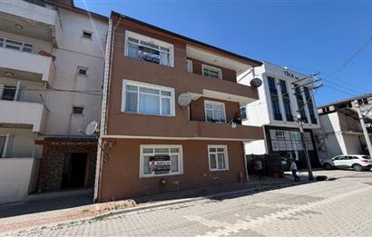 İZMİT SANAYİDE SATILIK KOMPLE BİNA 426m2 ARSA İÇİNDE 3ADET DAİRE