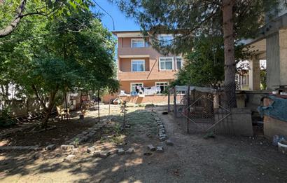 İZMİT SANAYİDE SATILIK KOMPLE BİNA 426m2 ARSA İÇİNDE 3ADET DAİRE