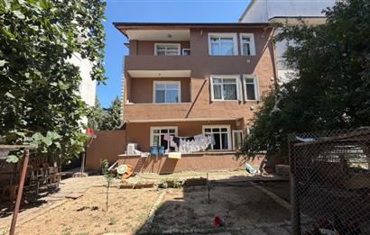 İZMİT SANAYİDE SATILIK KOMPLE BİNA 426m2 ARSA İÇİNDE 3ADET DAİRE