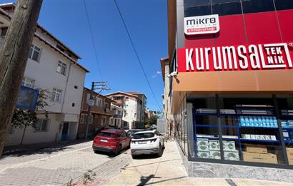 İZMİT SANAYİDE SATILIK KOMPLE BİNA 426m2 ARSA İÇİNDE 3ADET DAİRE
