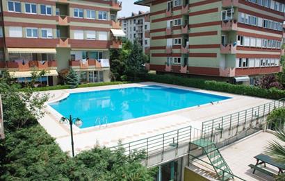 ZEKERİYAKÖY'DE GENİŞ YEŞİL ALANLI SİTEDE 3+1 SATILIK DAİRE