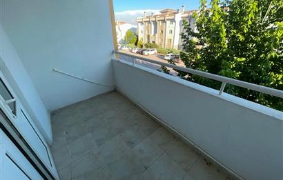 C21 BAL'DAN TOKİ 1.ETAP 4 KATLILARDA GENİŞ 3+1 KİRALIK DAİRE