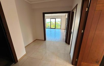 Yalıncak şehri seyir sitesinde kesintisiz manzaralı 3+1