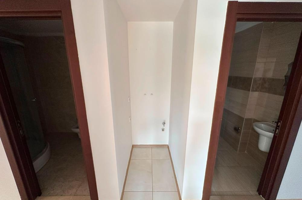 Yalıncak şehri seyir sitesinde kesintisiz manzaralı 3+1