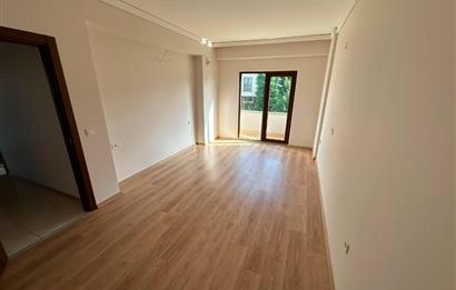 Yalıncak şehri seyir sitesinde kesintisiz manzaralı 3+1