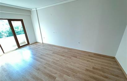 Adli tıp kurumuna yakın Yalıncak ta manzaralı ferah daire
