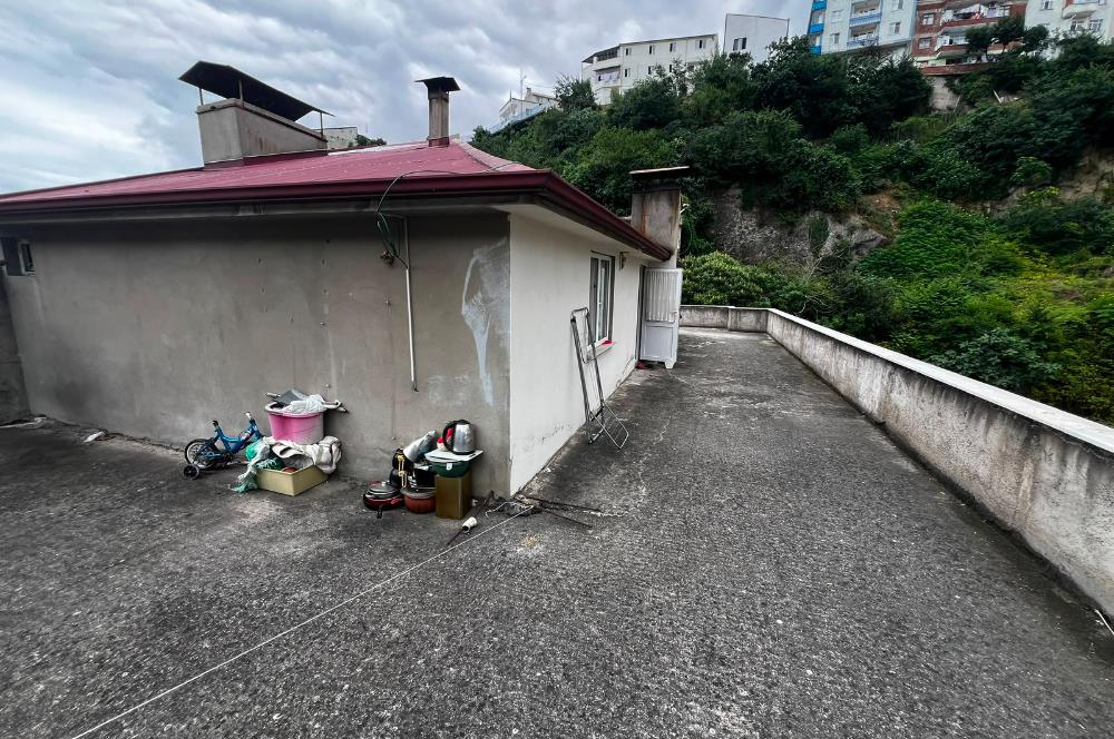 C21 UZMAN DA DEĞİRMENDERE DE KONUM AVANTAJLI KOMPLE SATILIK BİNA