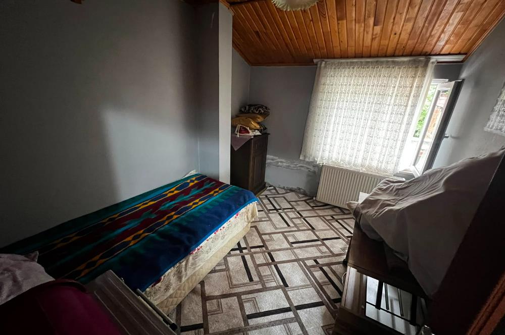 C21 UZMAN DA DEĞİRMENDERE DE KONUM AVANTAJLI KOMPLE SATILIK BİNA