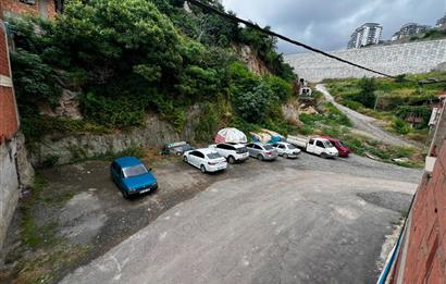 C21 UZMAN DA DEĞİRMENDERE DE KONUM AVANTAJLI KOMPLE SATILIK BİNA