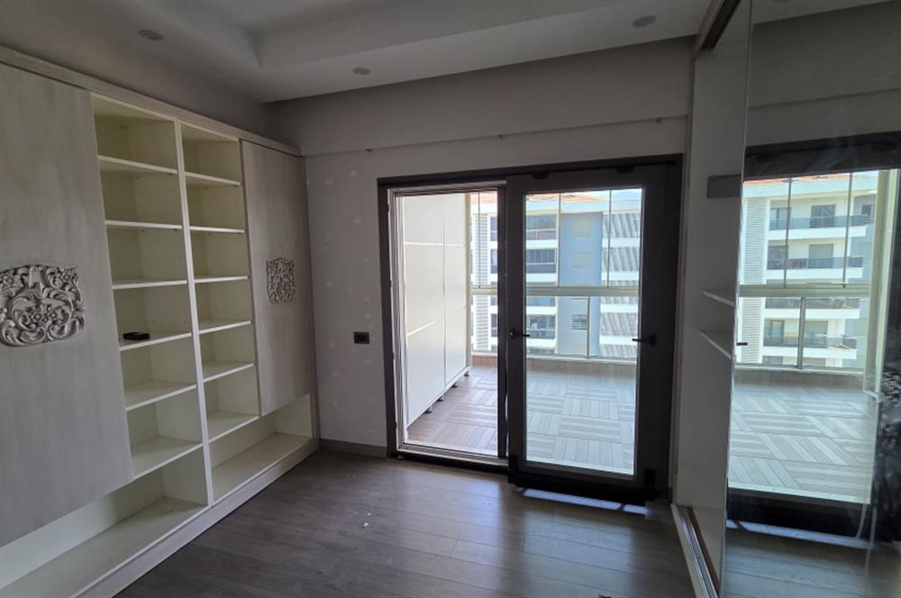 C21 LOFT'TAN ŞEMİKLER MAHALLESİ HAVUZLU SİTEDE 3+1 KİRALIK DAİRE