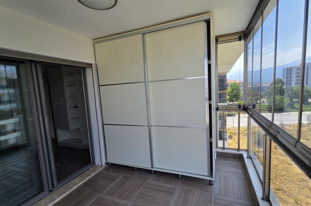 C21 LOFT'TAN ŞEMİKLER MAHALLESİ HAVUZLU SİTEDE 3+1 KİRALIK DAİRE