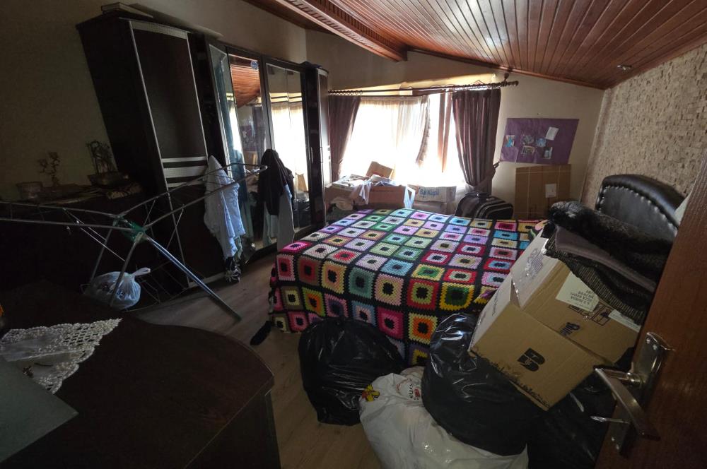 CENTURY 21 BAL'DAN CİHAT BİLGİHAN CADDESİNDE SATILIK VİLLA
