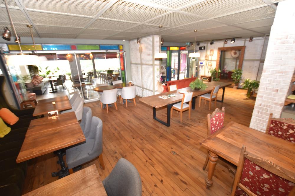 Zekeriyaköy'ün Kalbinde Devren Kiralık Restaurant