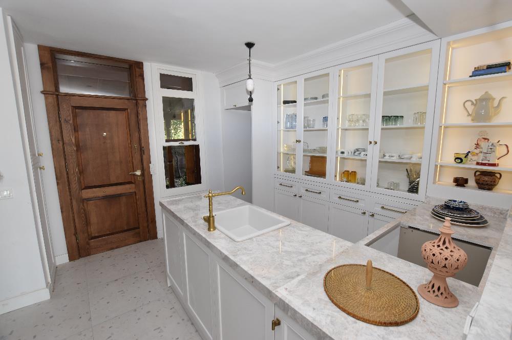 Çatalca Yalıköy Doğa Evleri'nde Yenilenmiş Villa