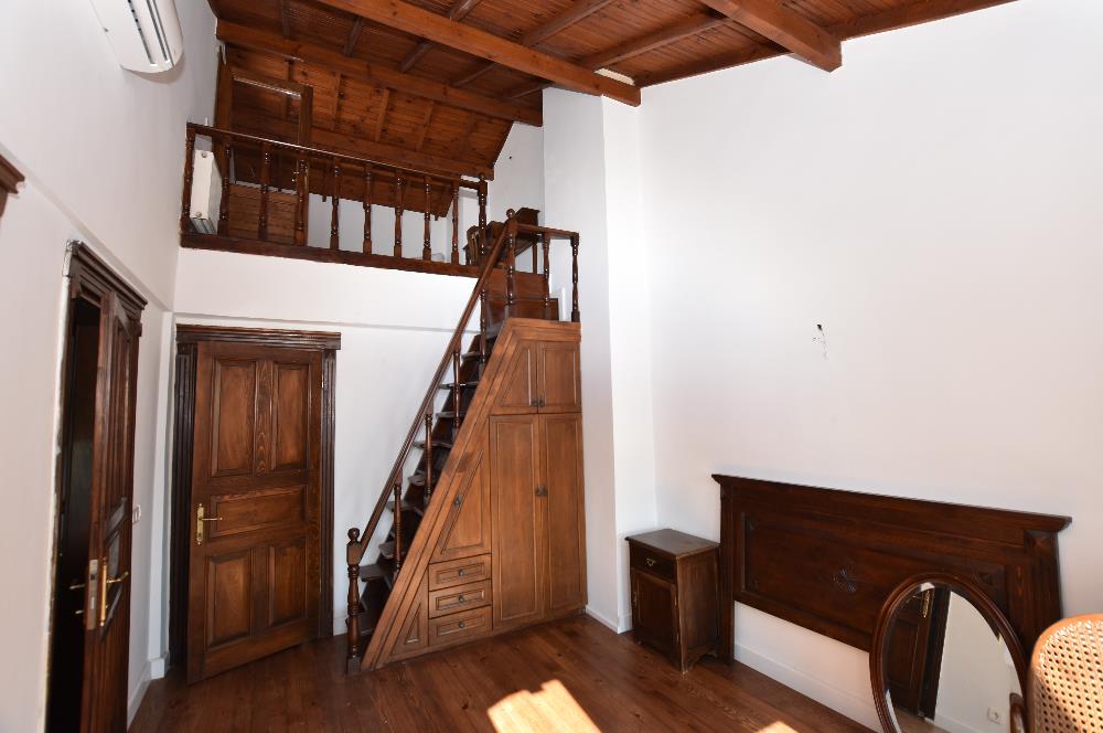 Çatalca Yalıköy Doğa Evleri'nde Yenilenmiş Villa