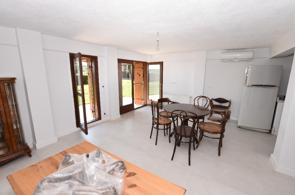 Çatalca Yalıköy Doğa Evleri'nde Yenilenmiş Villa