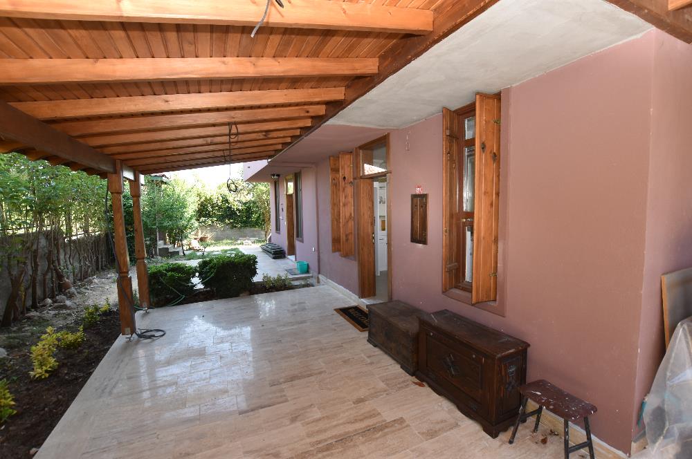 Çatalca Yalıköy Doğa Evleri'nde Yenilenmiş Villa