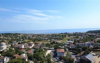 Çatalca Yalıköy Doğa Evleri'nde Yenilenmiş Villa