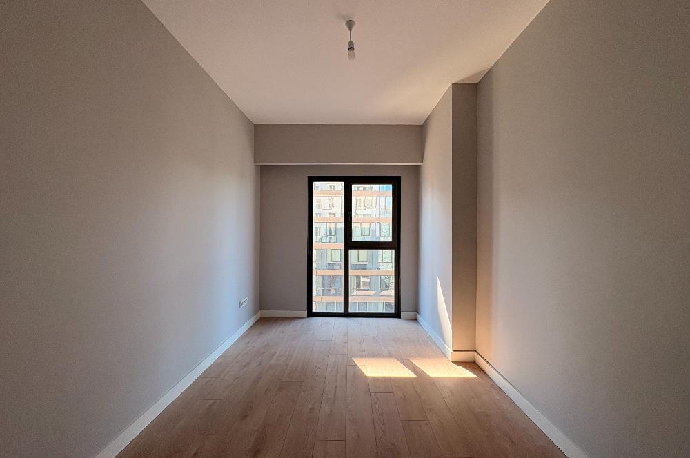 C21 ROOF'DAN YENİ FİKİRTEPE 6.ETAPTA ÇAMLICA CEPHELİ 3+1 KİRALIK