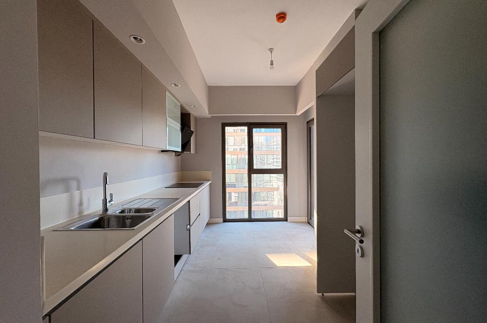 C21 ROOF'DAN YENİ FİKİRTEPE 6.ETAPTA ÇAMLICA CEPHELİ 3+1 KİRALIK