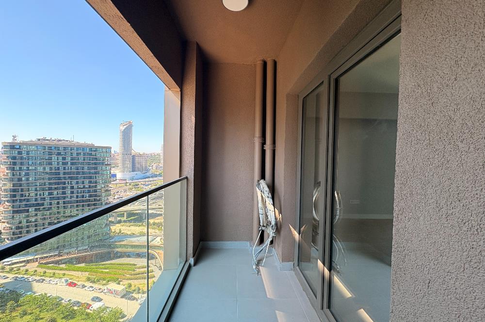 C21 ROOF'DAN YENİ FİKİRTEPE 6.ETAPTA ÇAMLICA CEPHELİ 3+1 KİRALIK
