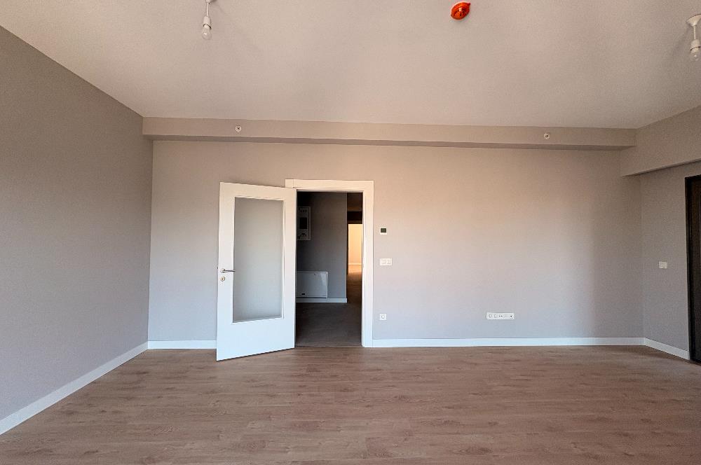 C21 ROOF'DAN YENİ FİKİRTEPE 6.ETAPTA ÇAMLICA CEPHELİ 3+1 KİRALIK