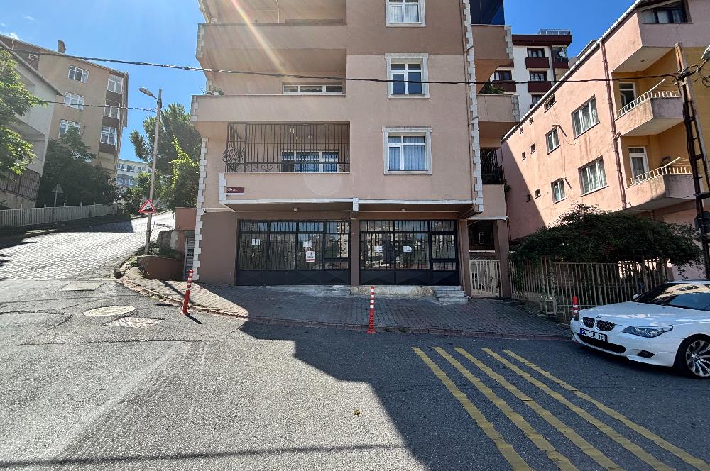 ARMAĞANEVLER FİNANS MERKEZİNE YAKIN KİRALIK DÜKKAN