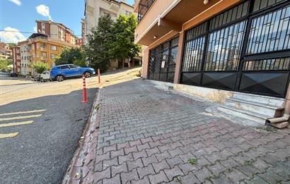 ARMAĞANEVLER FİNANS MERKEZİNE YAKIN KİRALIK DÜKKAN