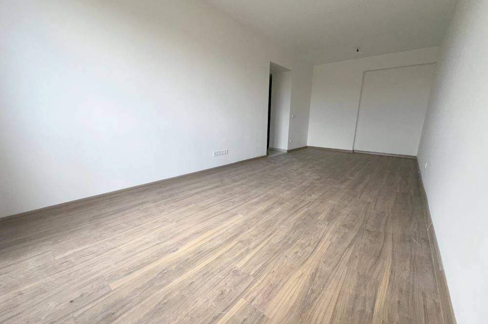 TUZLA FGM GLORİA SİTESİNDE KİRALIK 2 + 1 DAİRE ORMAN MANZARALI