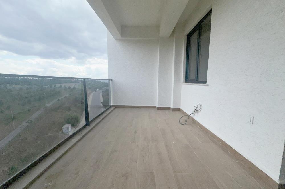 TUZLA FGM GLORİA SİTESİNDE SATILIK 2 + 1 DAİRE ORMAN MANZARALI