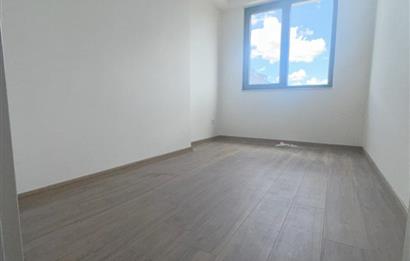 TUZLA FGM GLORİA SİTESİNDE SATILIK 3 + 1 DAİRE ORMAN MANZARALI